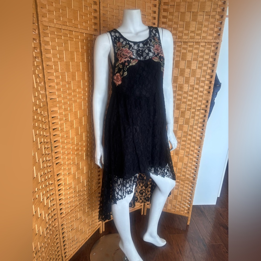 Vintage Lace Overlay Black High Low Dress with Floral Embroidery